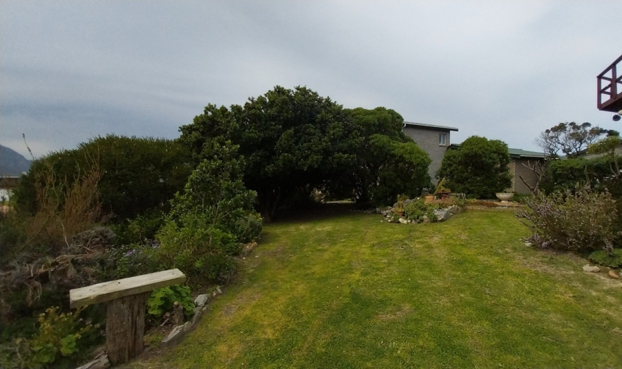 4 Bedroom Property for Sale in Bettys Bay Western Cape